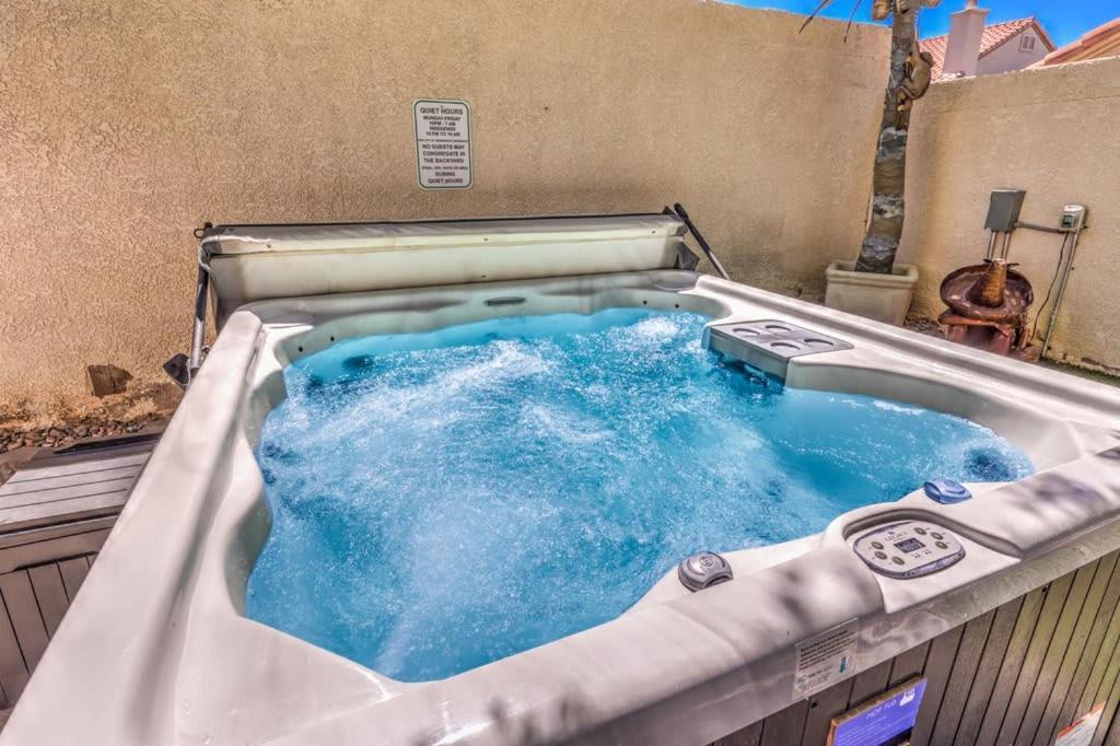 Family Fun For Everyone In Las Vegas- 4 Bedrooms, Billiards, Game Room Henderson Exterior foto